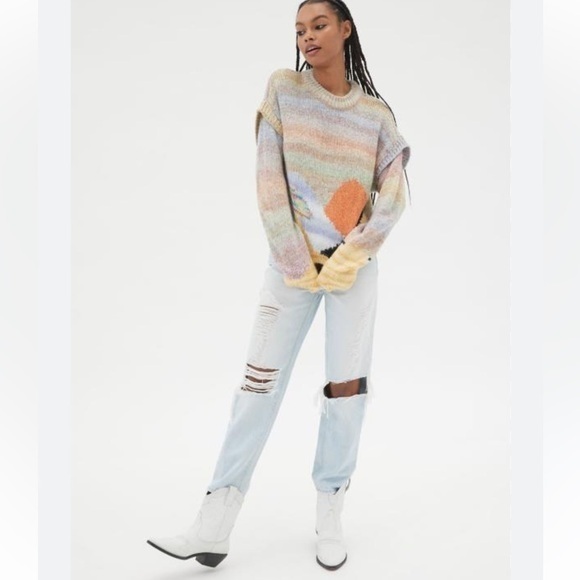 Urban Outfitters Ventura Landscape Mushroom Cropped Sweater - Picture 10 of 10